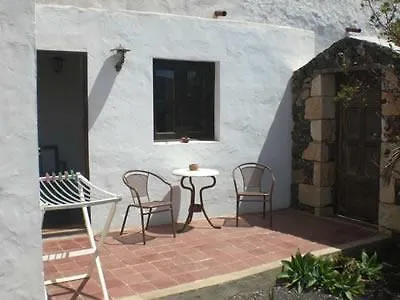 Gbh Casas Portadas * La Oliva